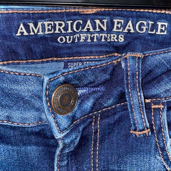 ripped dark washed jeans from american eagle - Picture 2 of 2